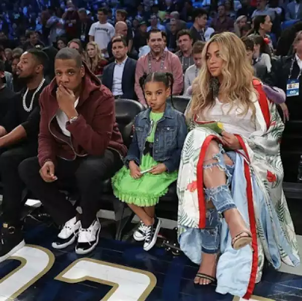Photos Of Jay Z, Beyonce And Daughter Blue Ivy At The NBA AllStar Game
